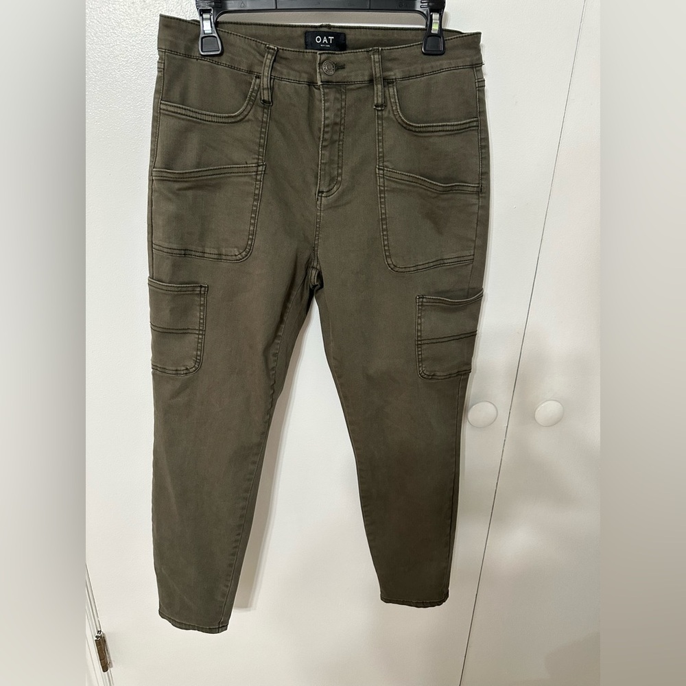 NWOT OAT Olive Green skinny ankle Cargo Pants